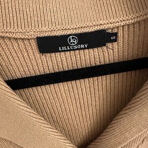 Cropped polo knit sweater